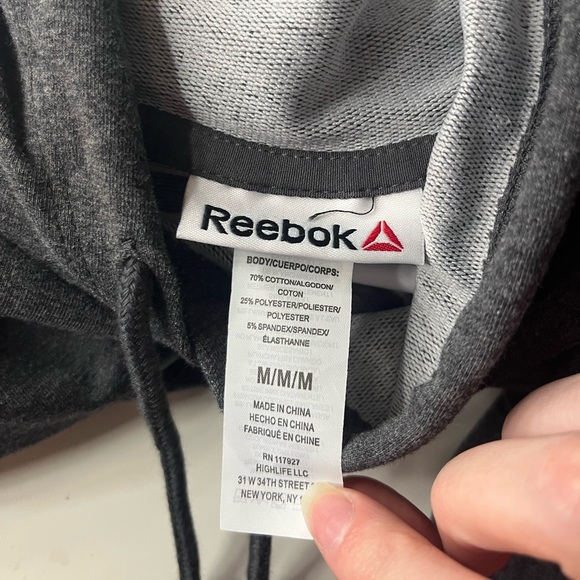 Grey Reebok sweater - Picture 5 of 5